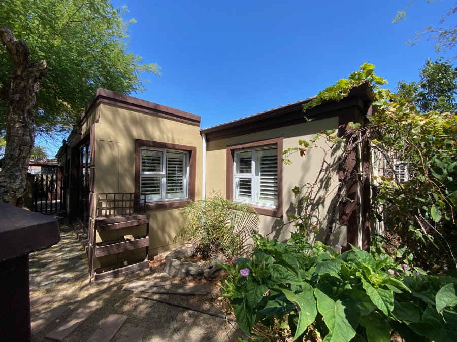 3 Bedroom Property for Sale in Sonnekuil Western Cape